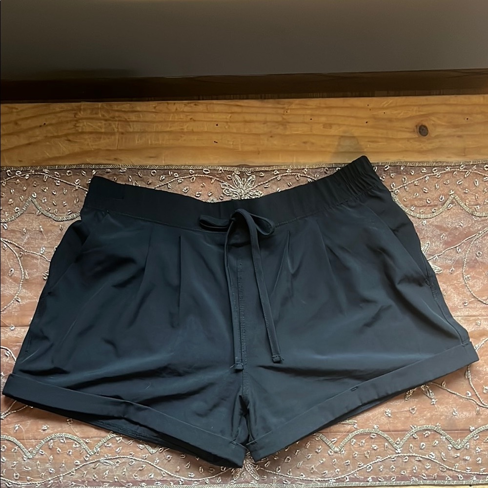 Zyia Active Black Summer Shorts Size Small (S)